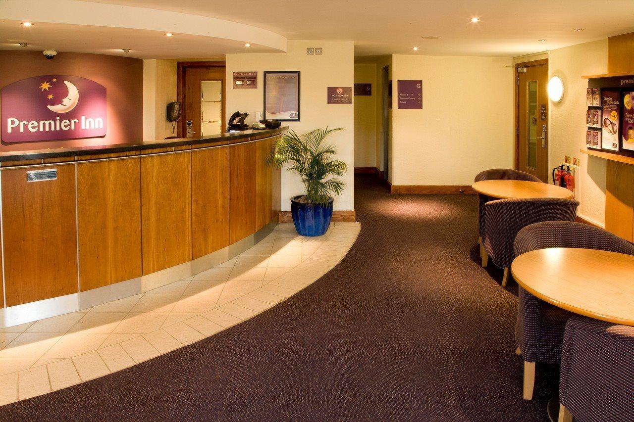 Premier Inn Челмсфорд Екстериор снимка