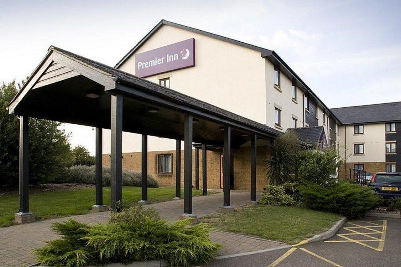 Premier Inn Челмсфорд Екстериор снимка