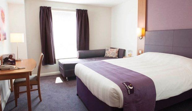 Premier Inn Челмсфорд Екстериор снимка